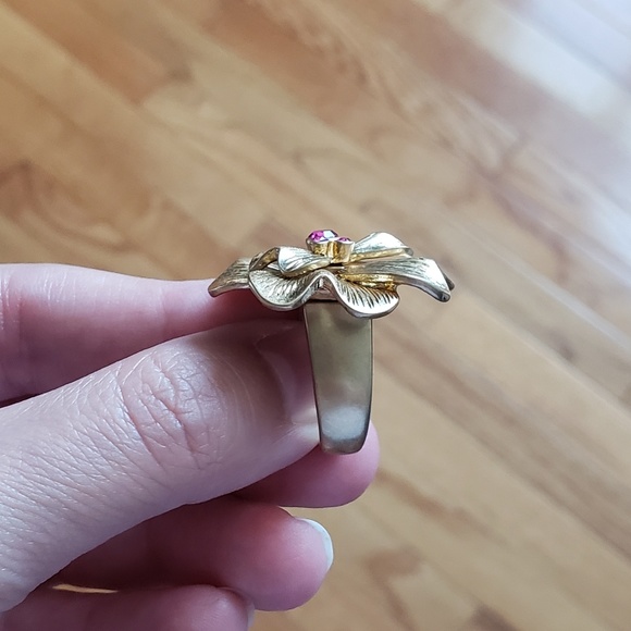 Ring - Picture 5 of 5